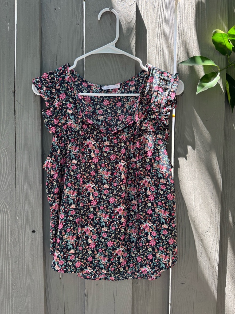 Timing Floral Ruffle Sleeve Blouse Navy & Pink Lightweight Top Size L